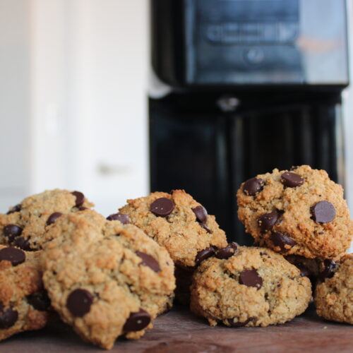 cannabis infused oatmeal chocolate chip cookies
