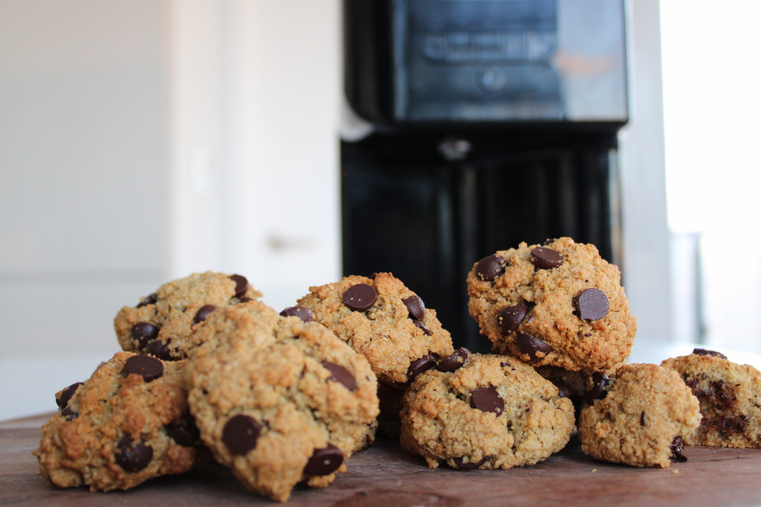 CannaButter Digest Oatmeal Chocolate Chip Cannabutter Cookies | CannaButter Digest