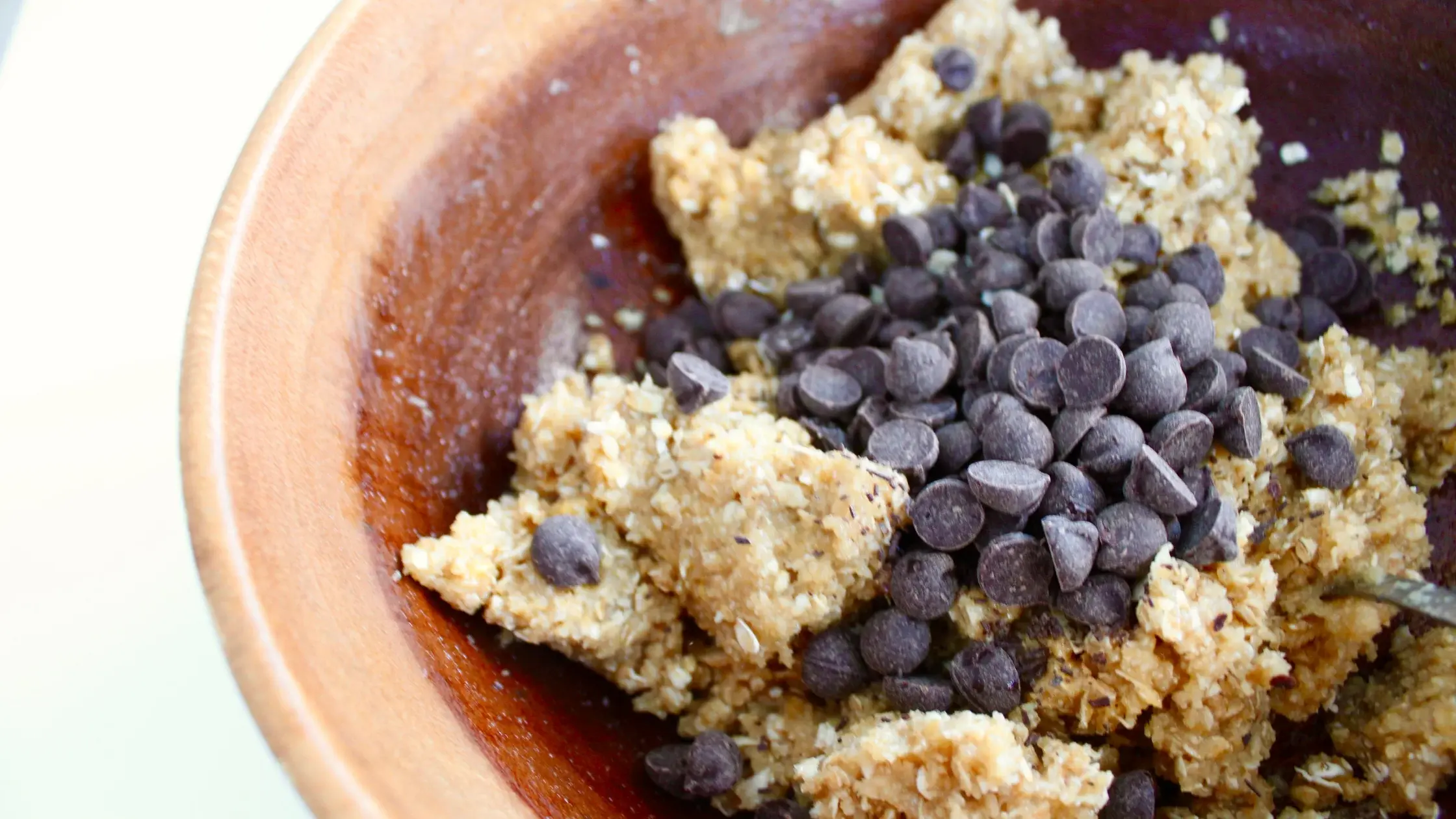 cannabis oatmeal chocolate chip cookies (1)