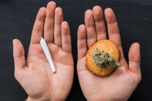 smoking weed vs edibles