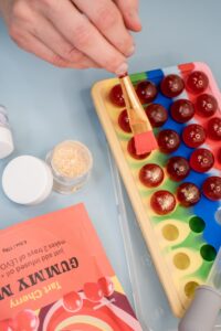 making thc gummies