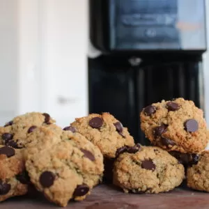 cannabis infused oatmeal chocolate chip cookies